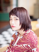 タイトなシンプルなボブも髪色で可愛く大人の雰囲気をプラス出来ます♩|Carat hair makesのヘアスタイル